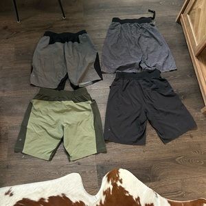 Lululemon Shorts Medium